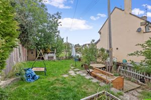 Photo 11- click for photo gallery